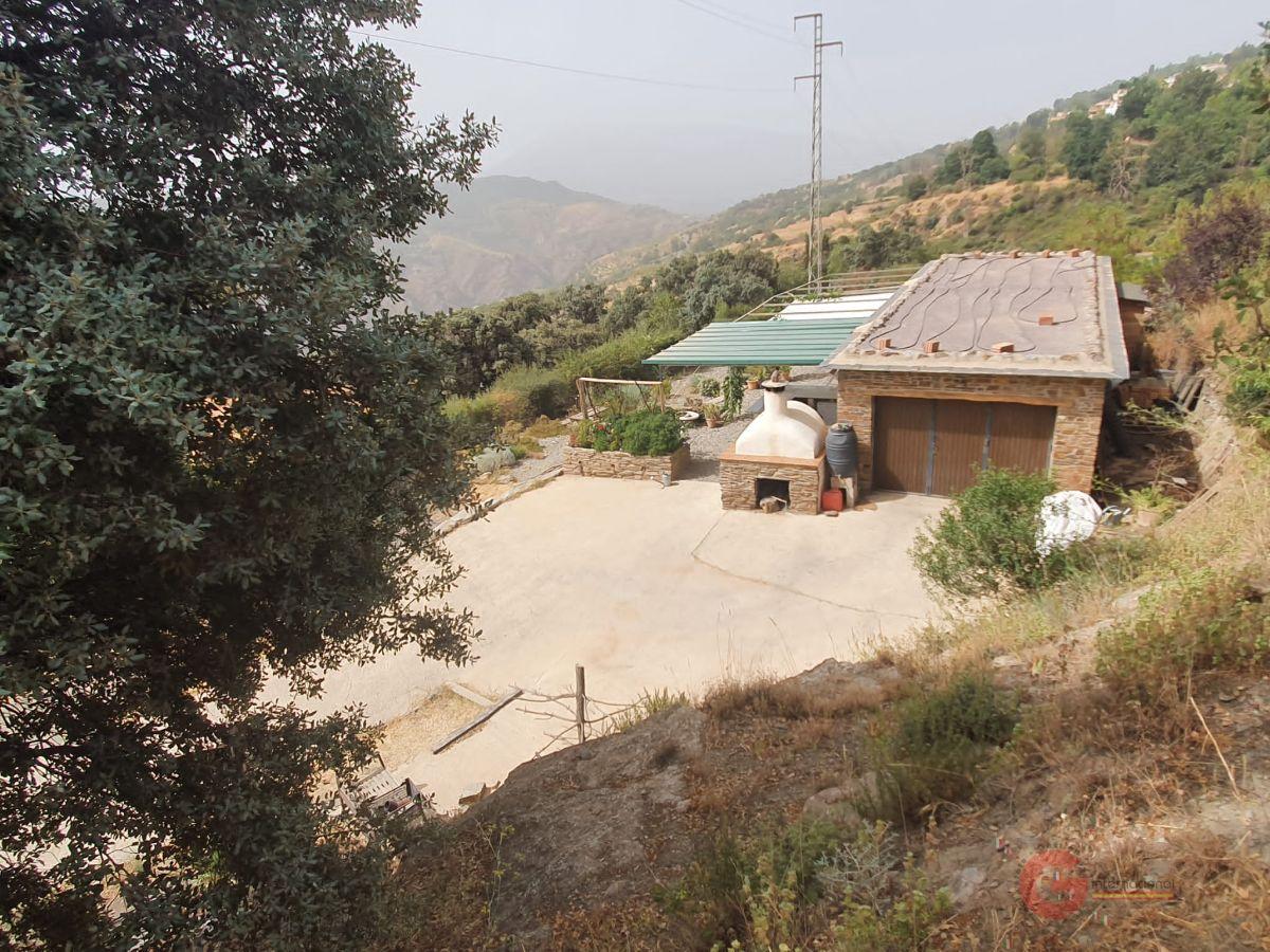 Venta de finca rústica en Pórtugos