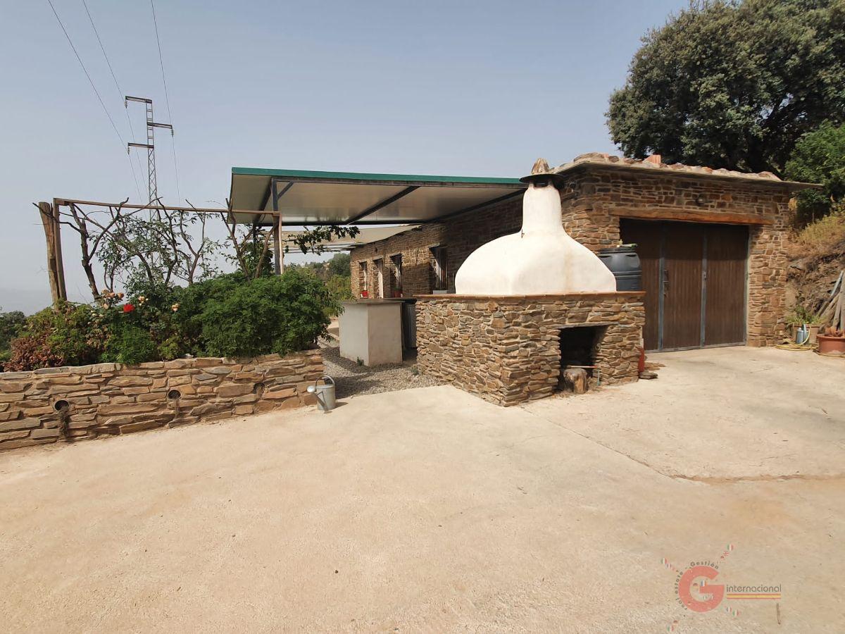 Venta de finca rústica en Pórtugos