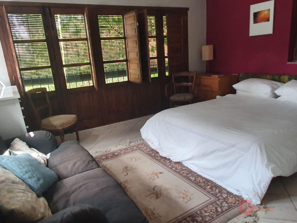Venta de finca rústica en Pórtugos