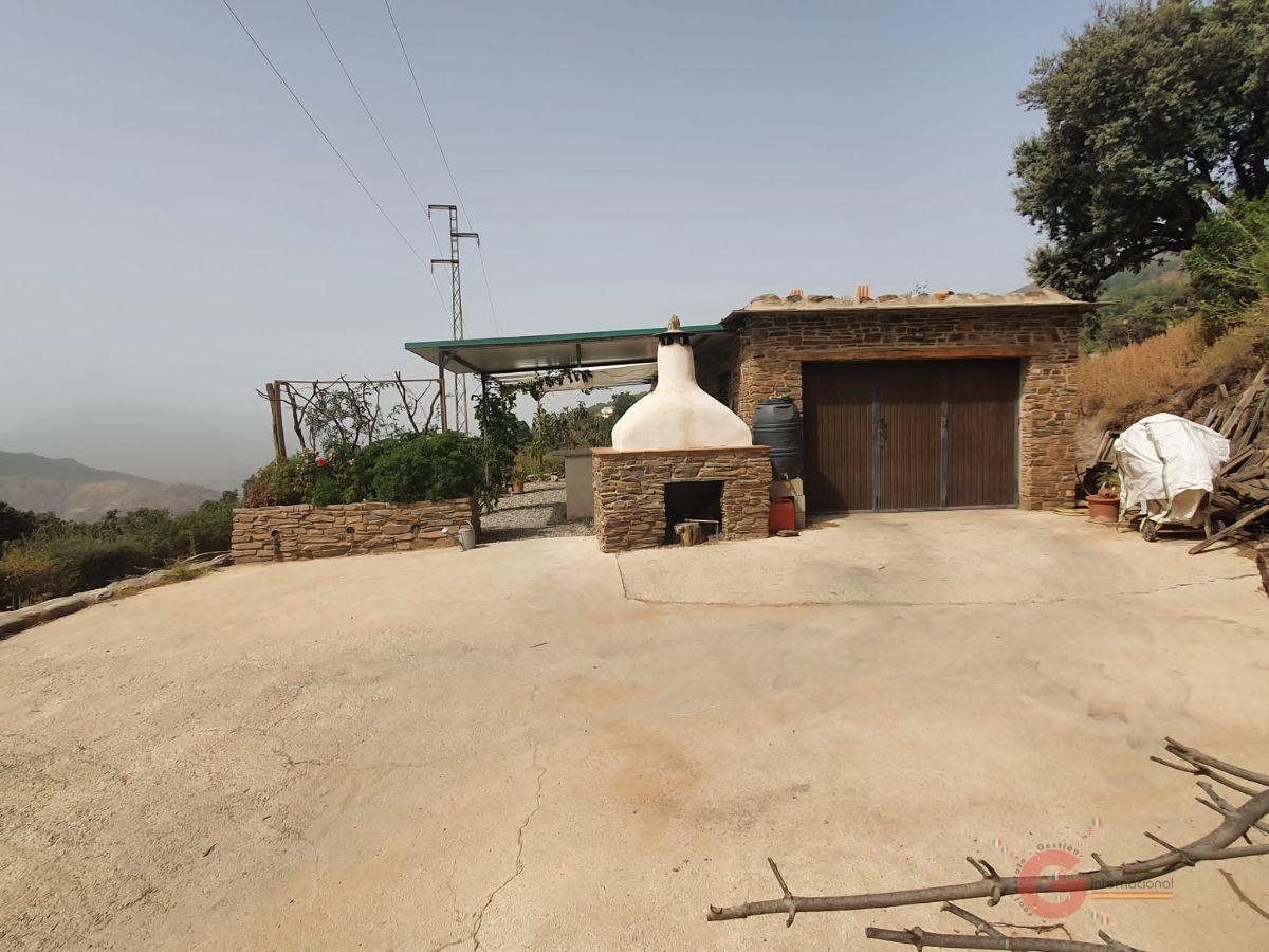 Venta de finca rústica en Pórtugos