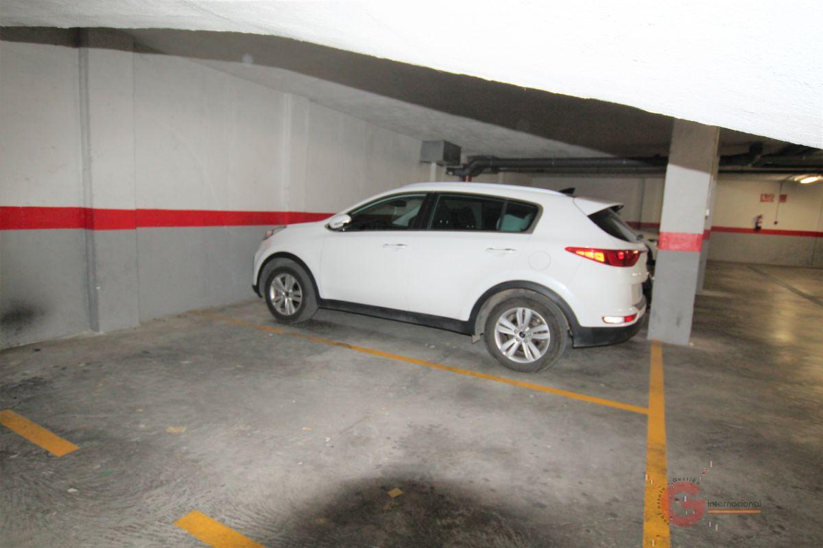 For sale of garage in Motril