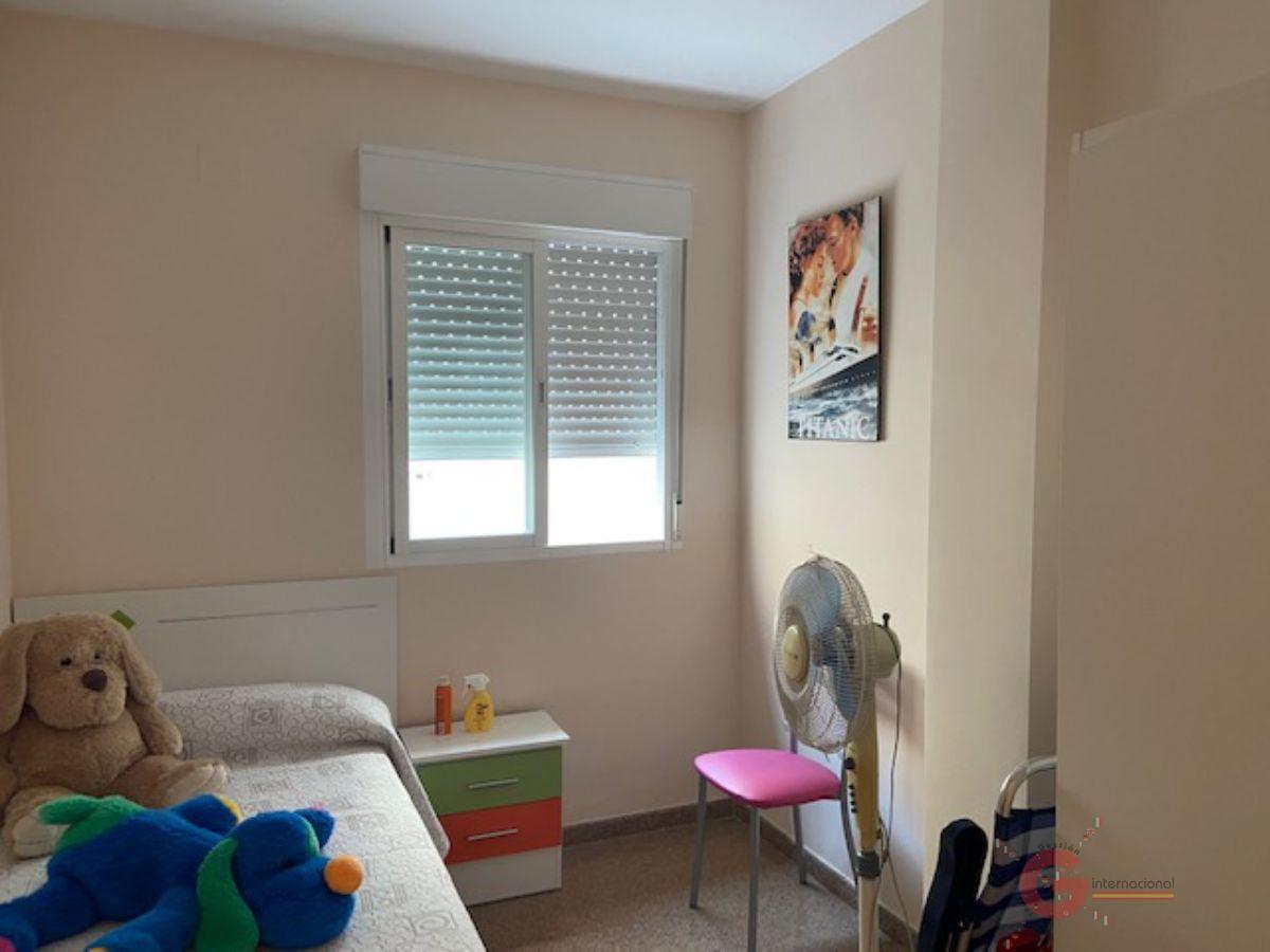 For sale of flat in Torrenueva