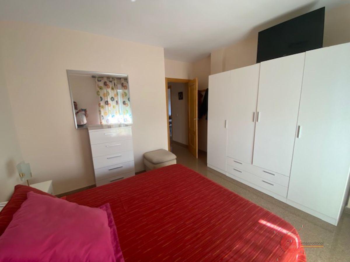 For sale of flat in Torrenueva