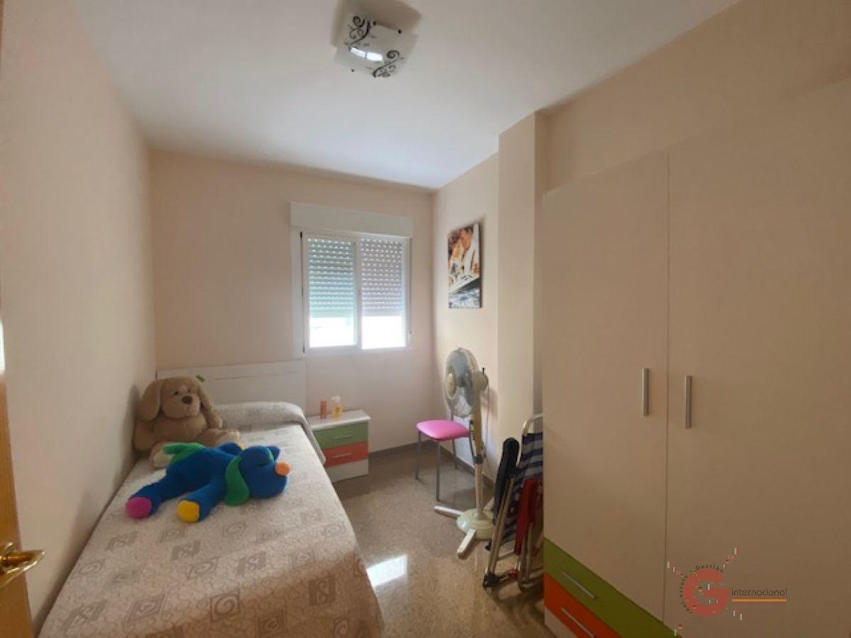 For sale of flat in Torrenueva