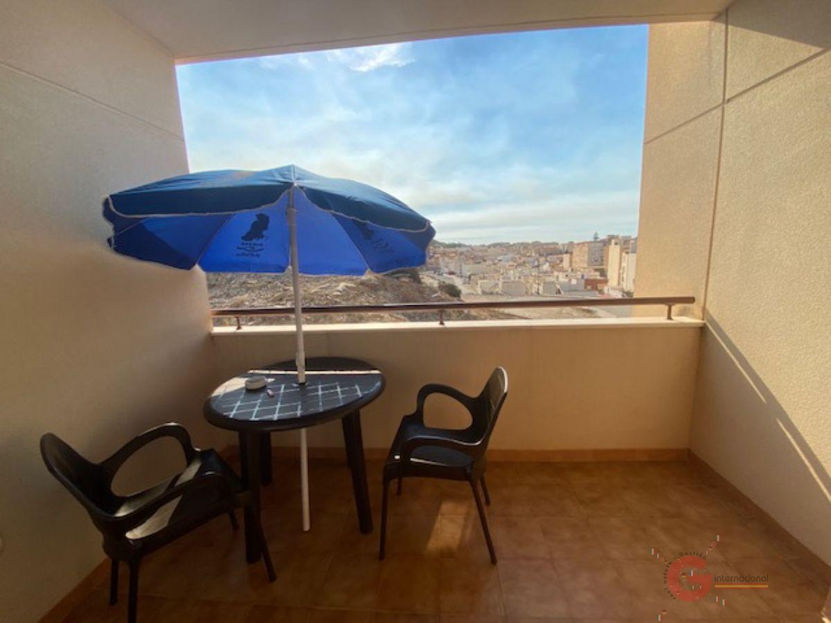 For sale of flat in Torrenueva