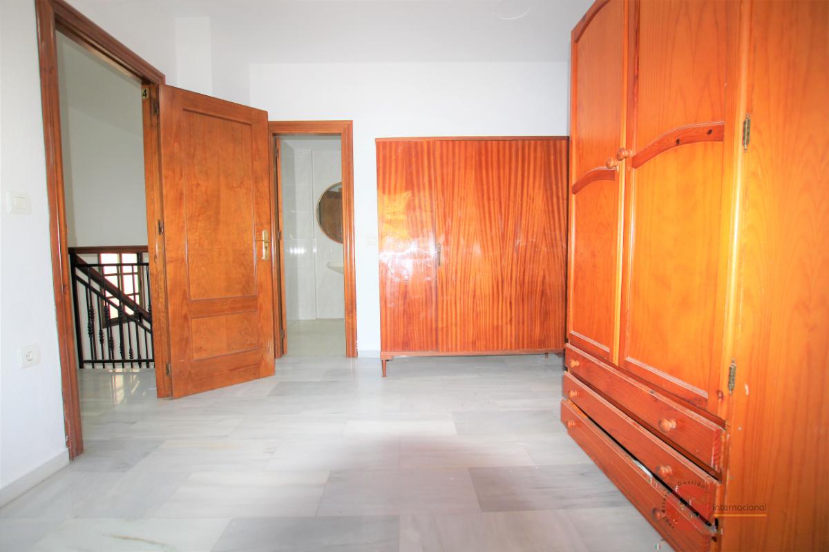 For sale of house in Motril