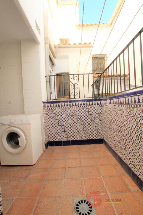 For sale of house in Motril