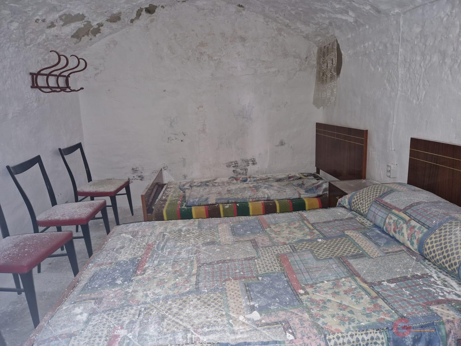 For sale of rural property in Benamaurel