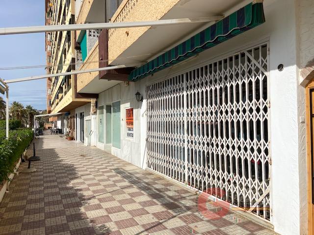 Venta de local comercial en Almuñécar