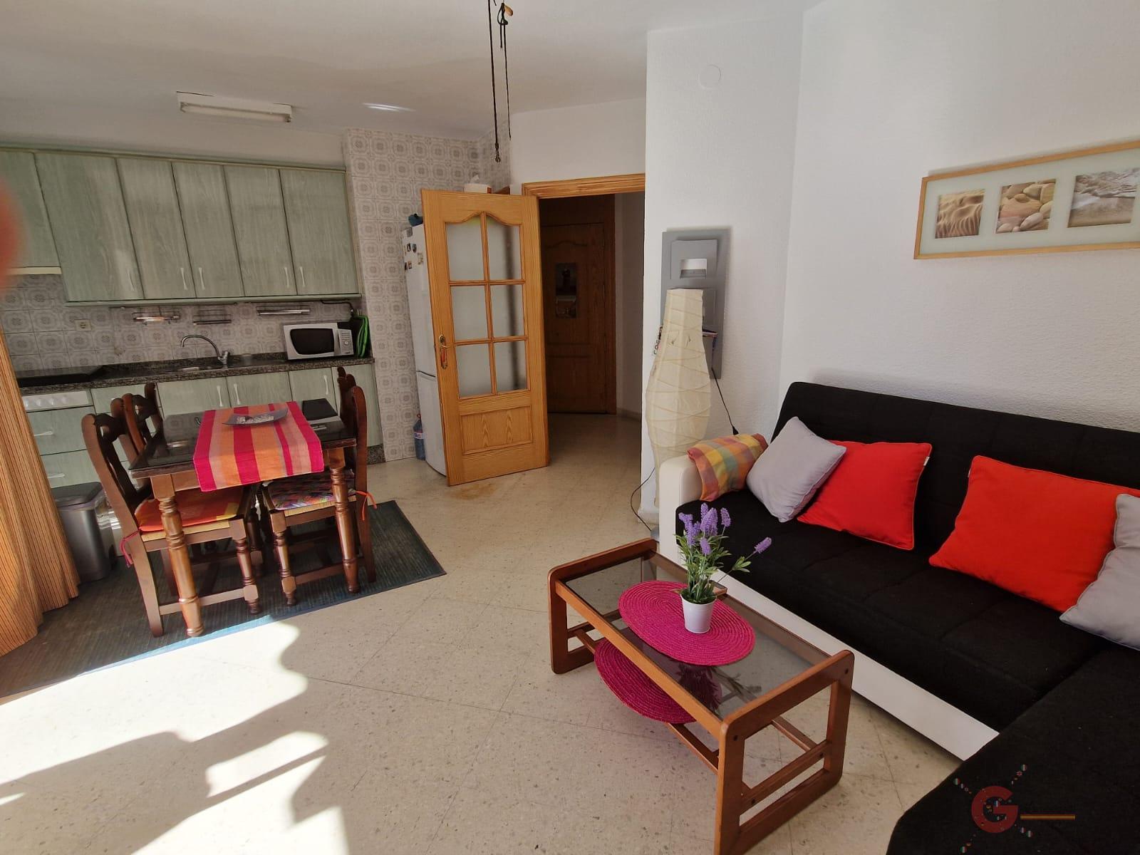 For sale of flat in Salobreña