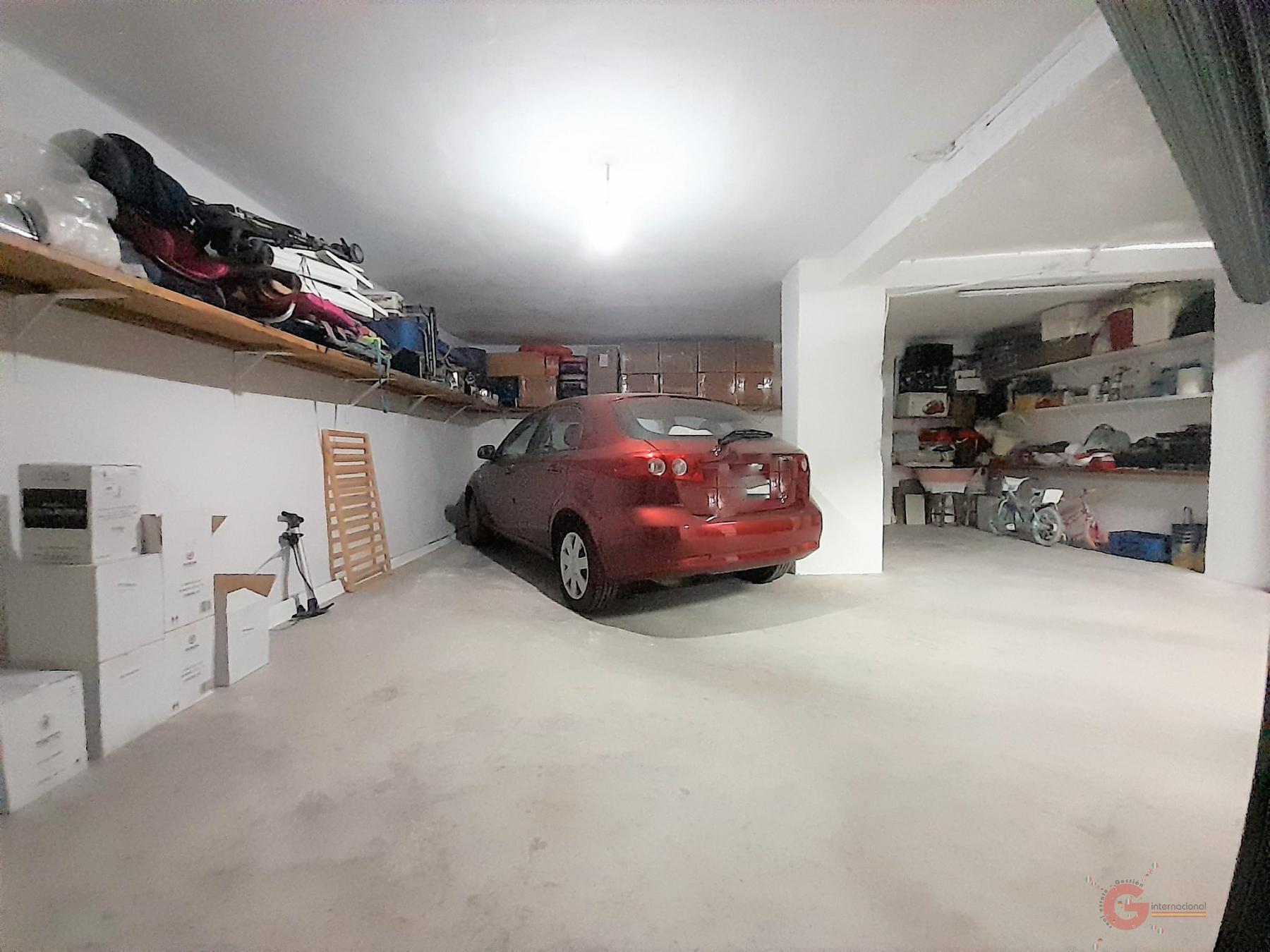 For sale of garage in Motril