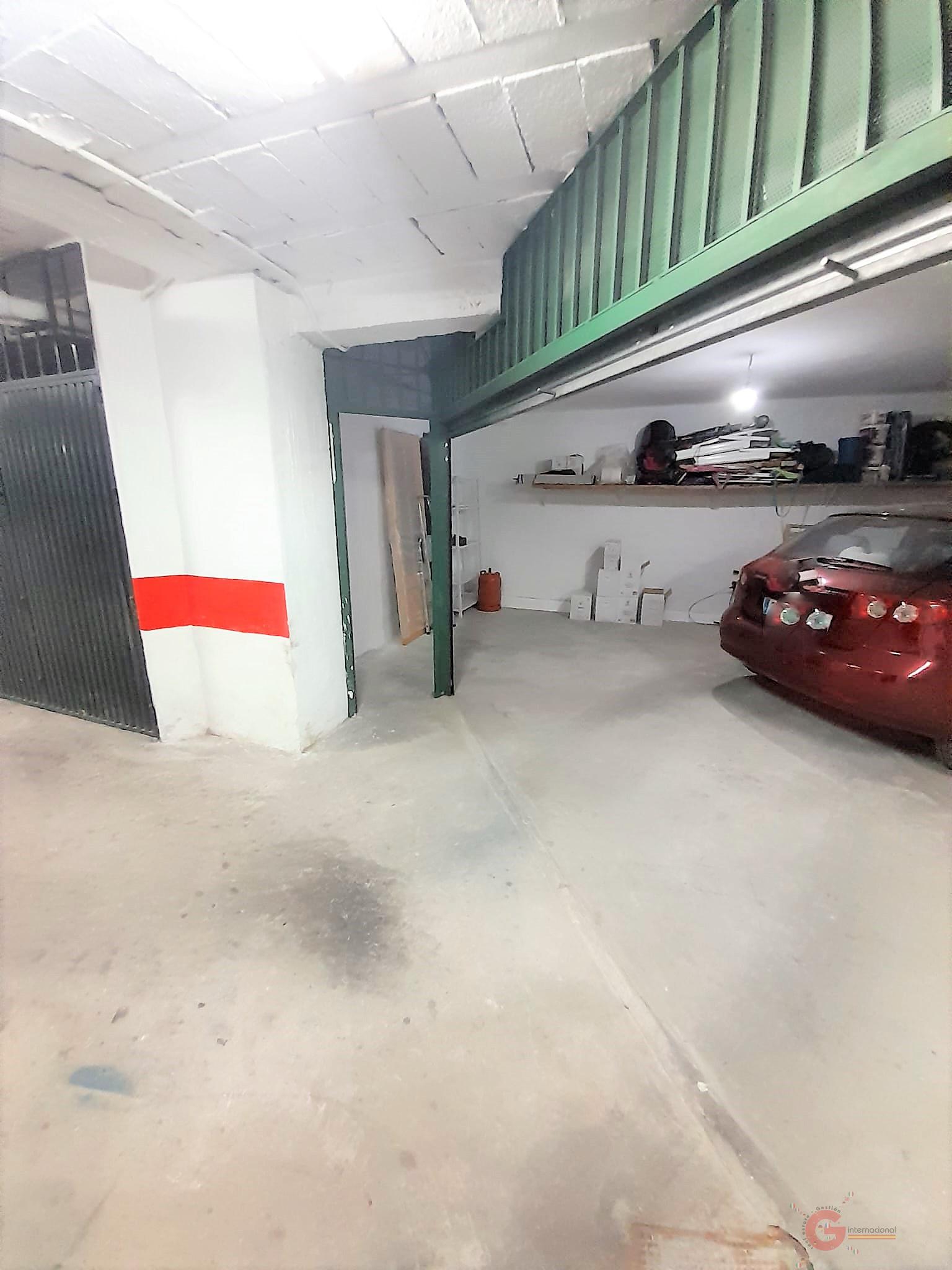For sale of garage in Motril