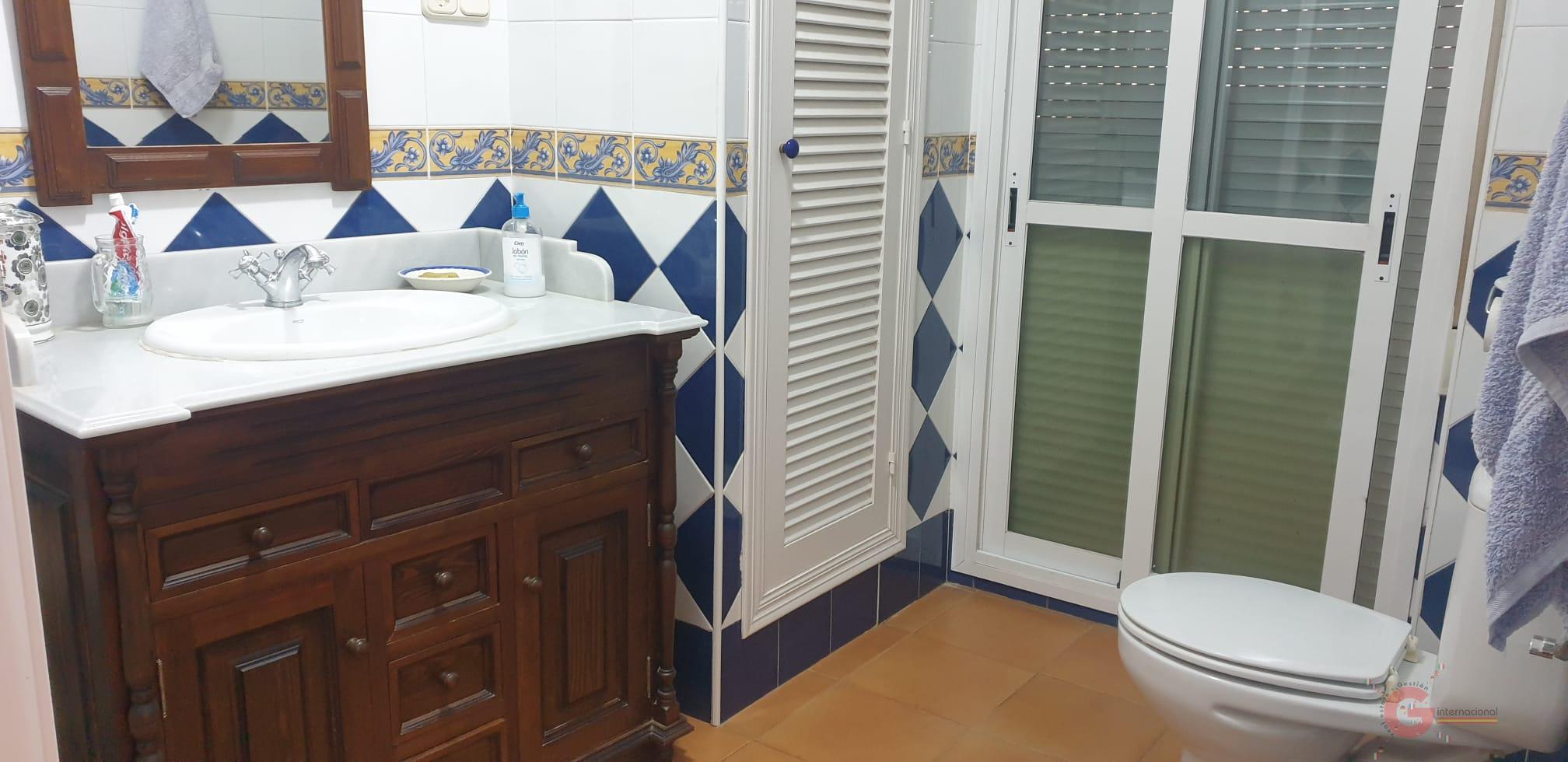 Venta de casa en Salobreña