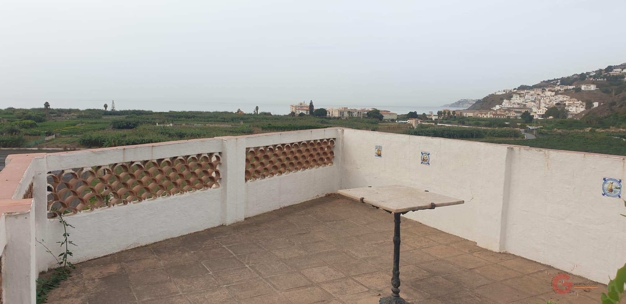 Venta de casa en Salobreña