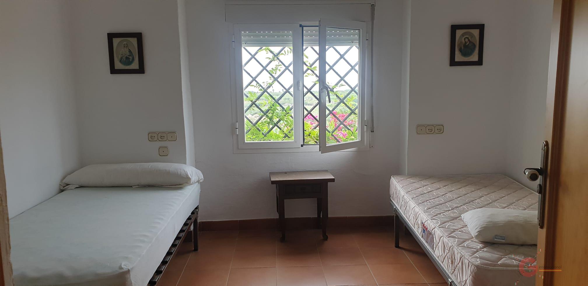 Venta de casa en Salobreña