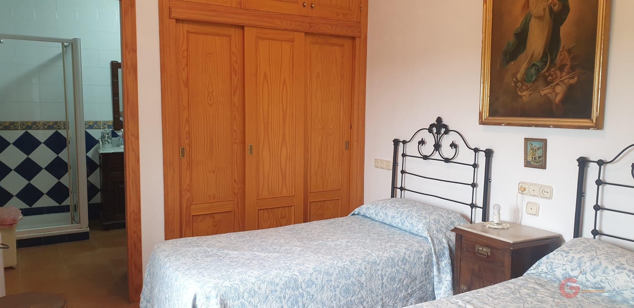 Venta de casa en Salobreña