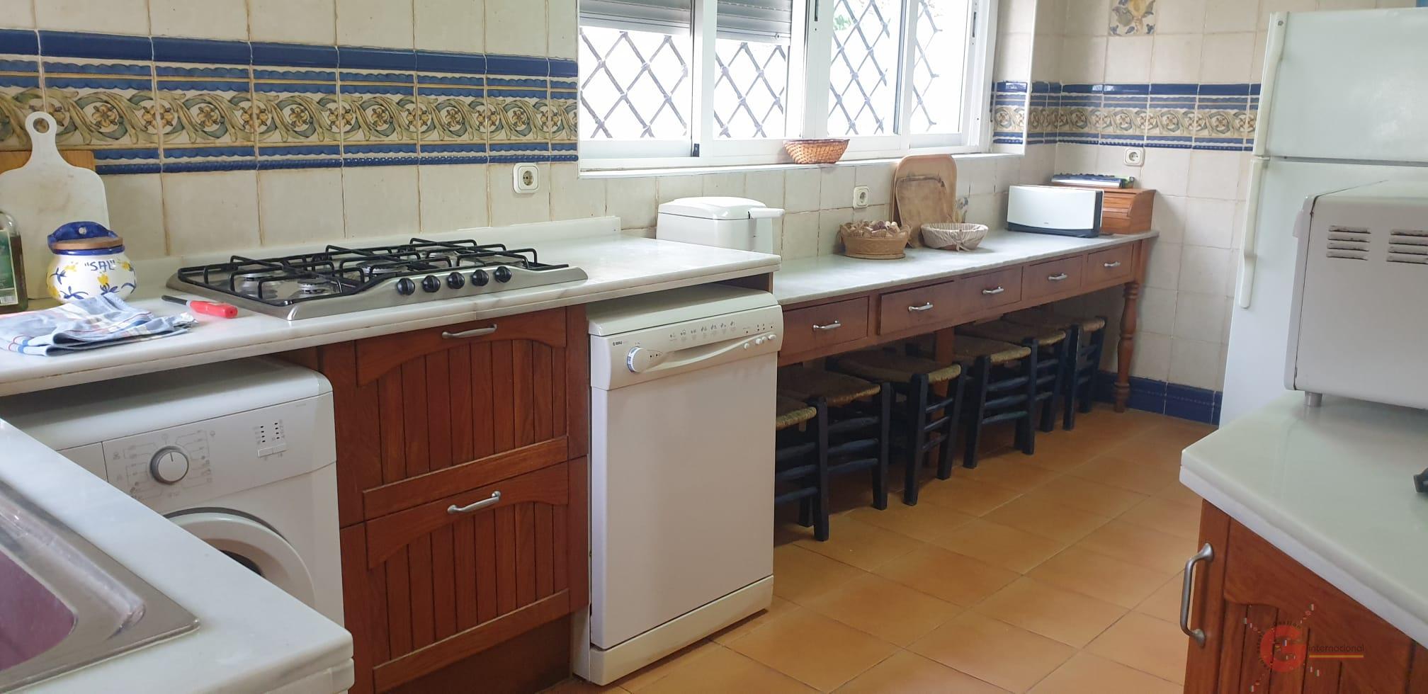 Venta de casa en Salobreña