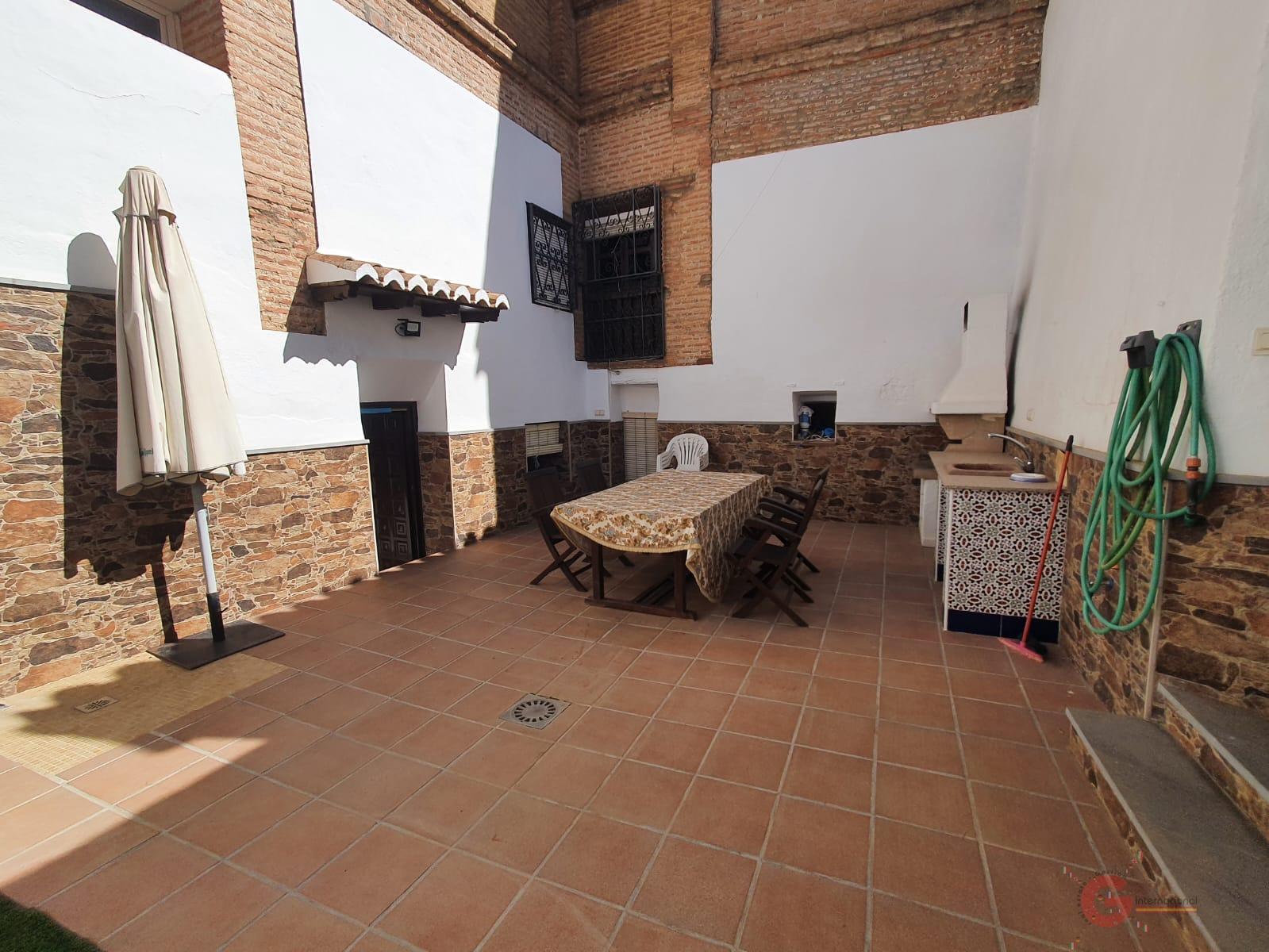 Vendita di edificio in Guadix