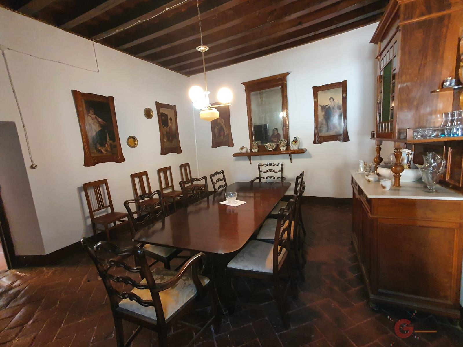 Vendita di edificio in Guadix