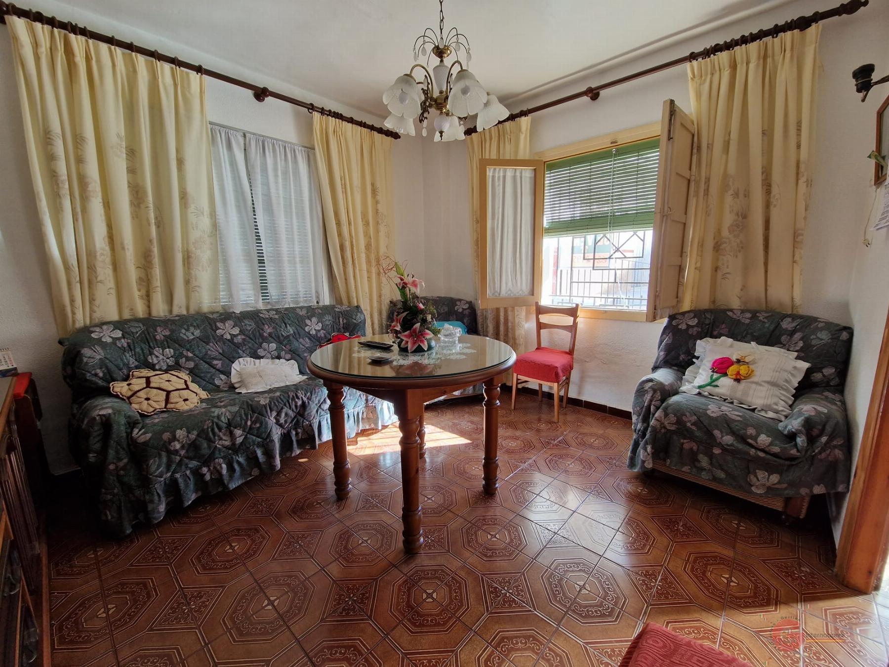 Venta de casa en Salobreña