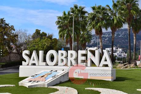 For sale of land in Salobreña