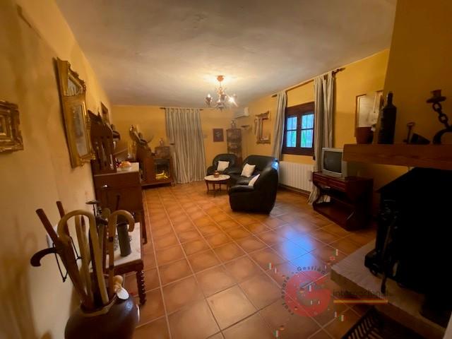 For sale of rural property in Órgiva