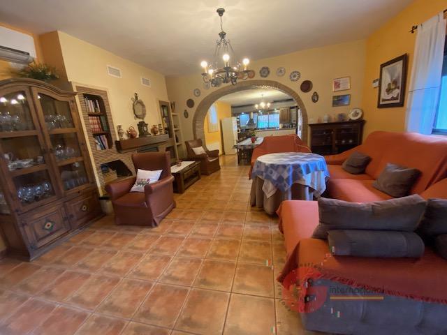For sale of rural property in Órgiva