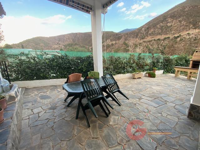 For sale of rural property in Órgiva