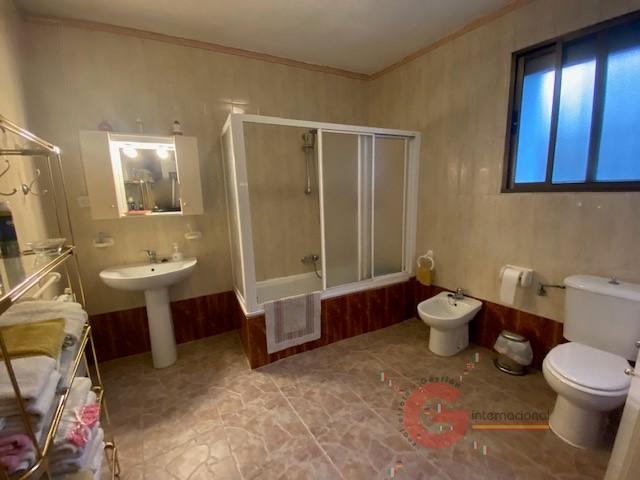 For sale of rural property in Órgiva