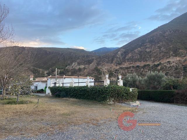 For sale of rural property in Órgiva