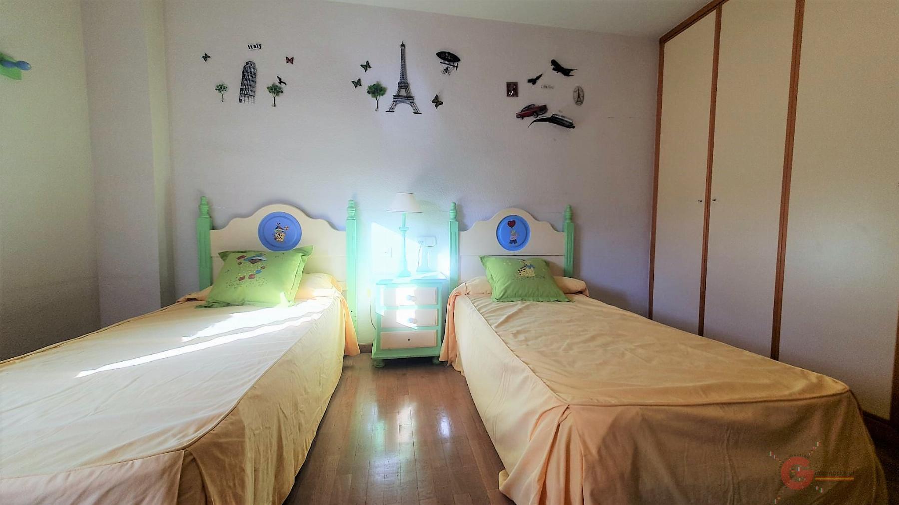 For sale of flat in Motril