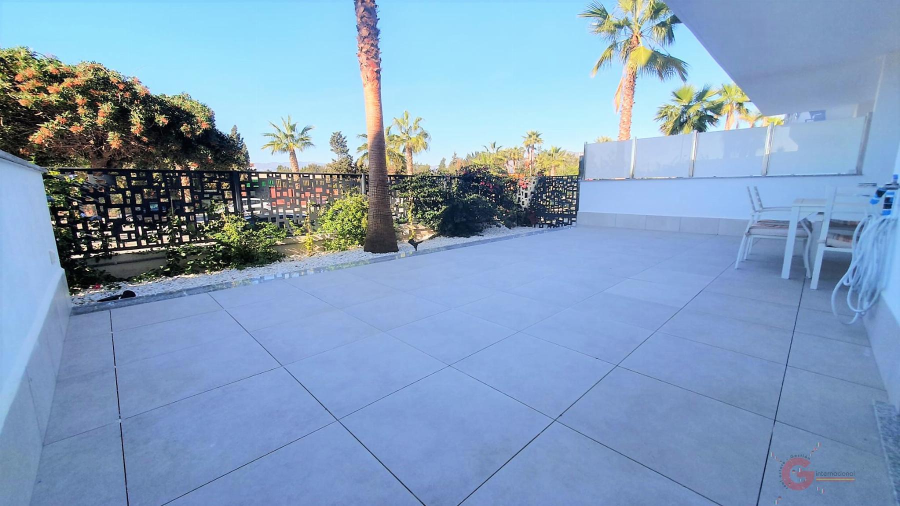 For sale of flat in Motril