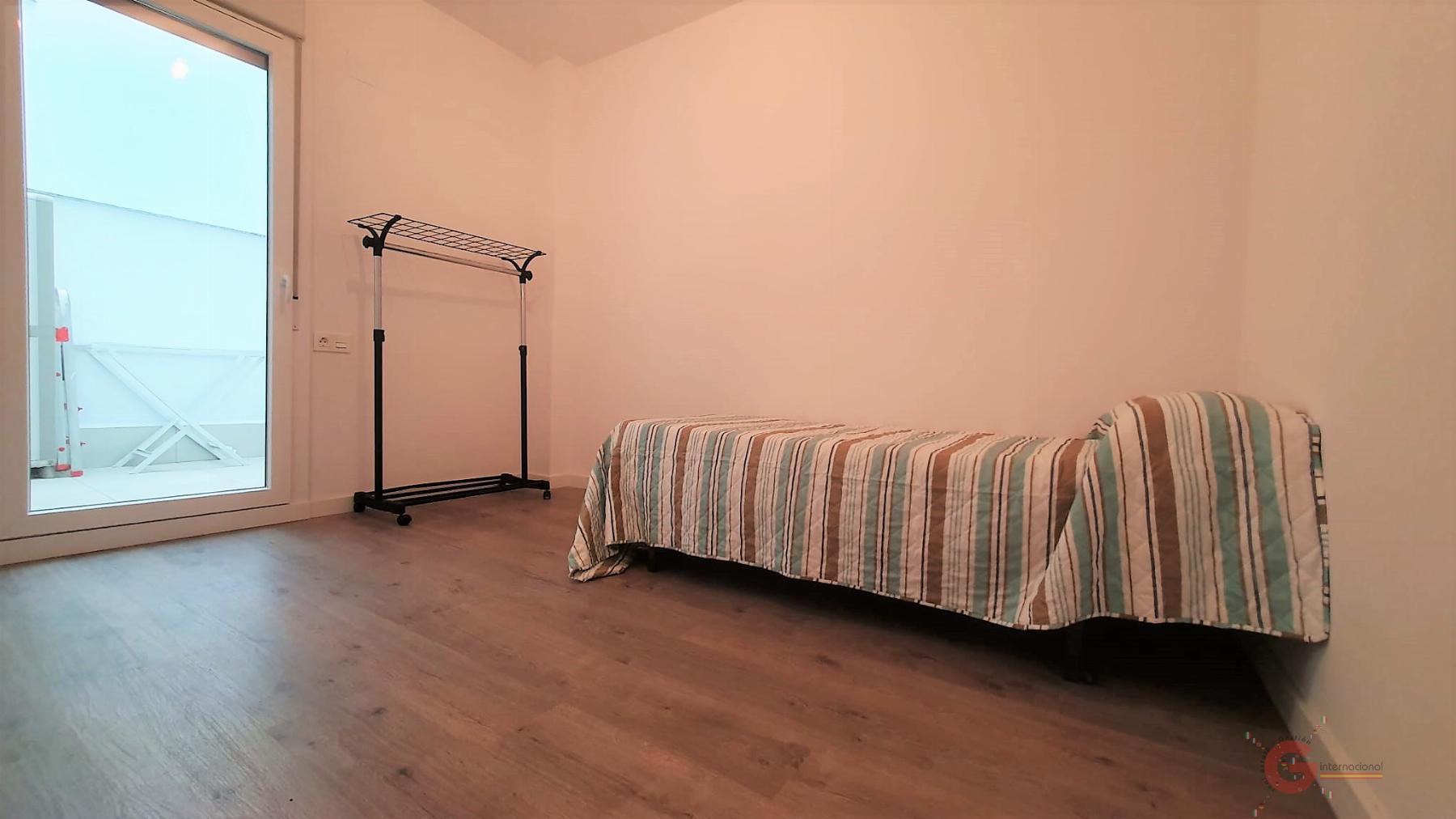 For sale of flat in Motril