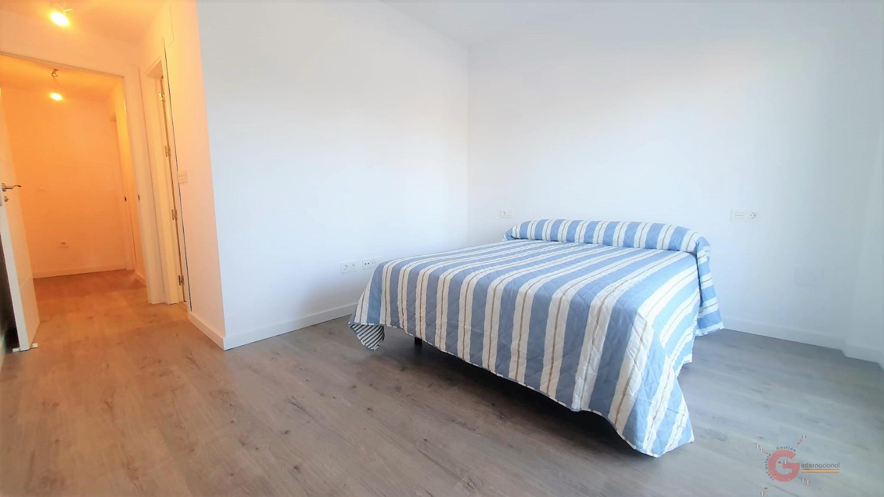 For sale of flat in Motril