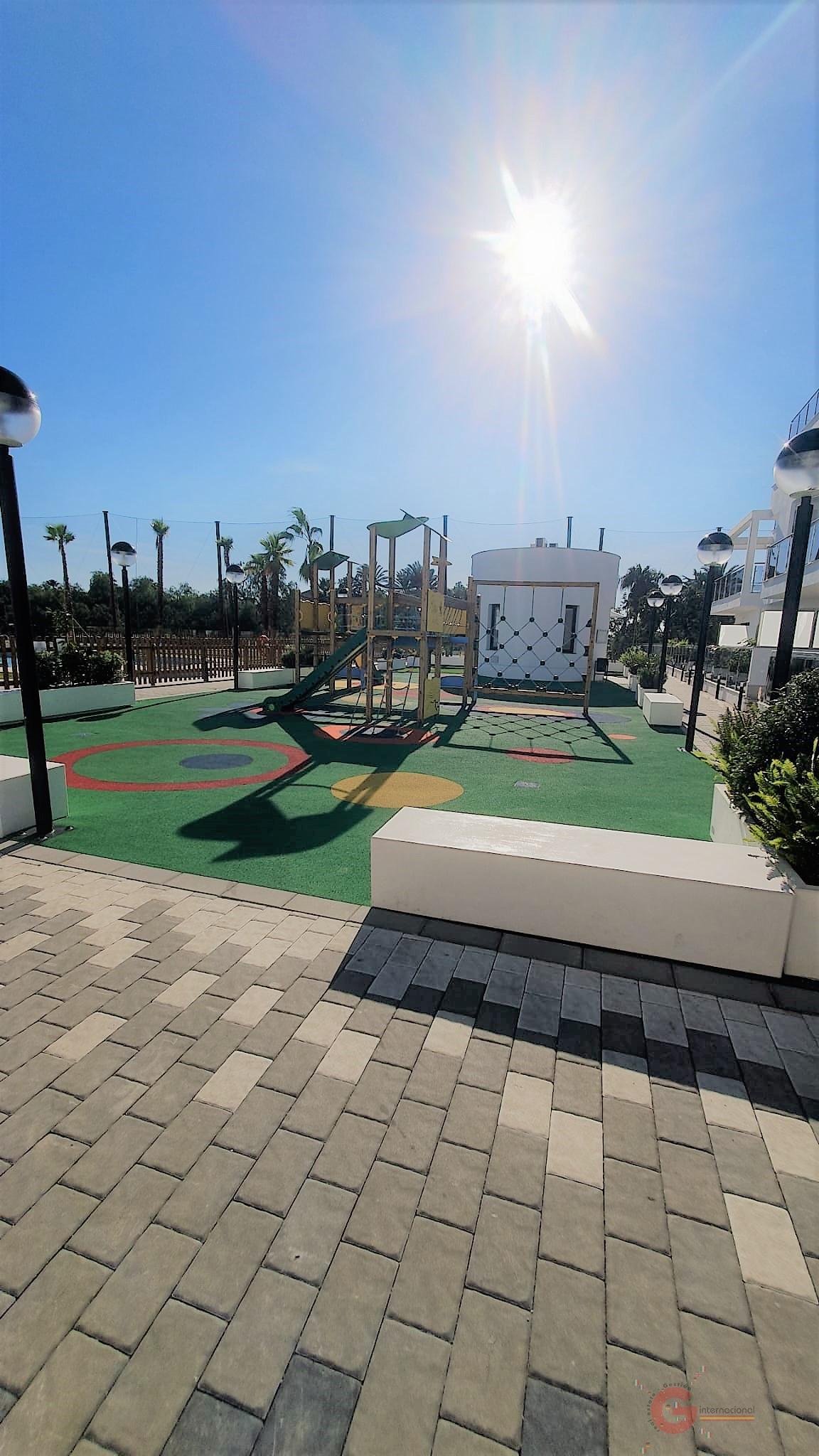 For sale of flat in Motril