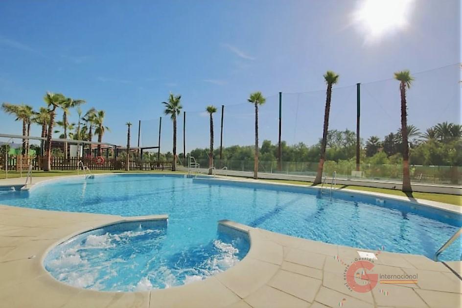 For sale of flat in Motril