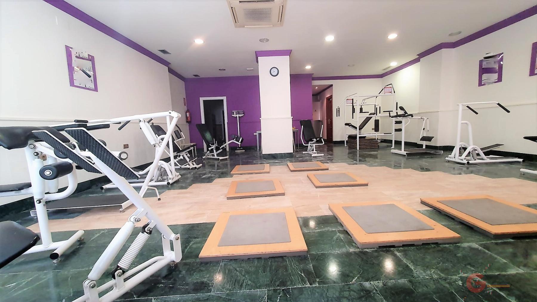 For sale of commercial in Motril