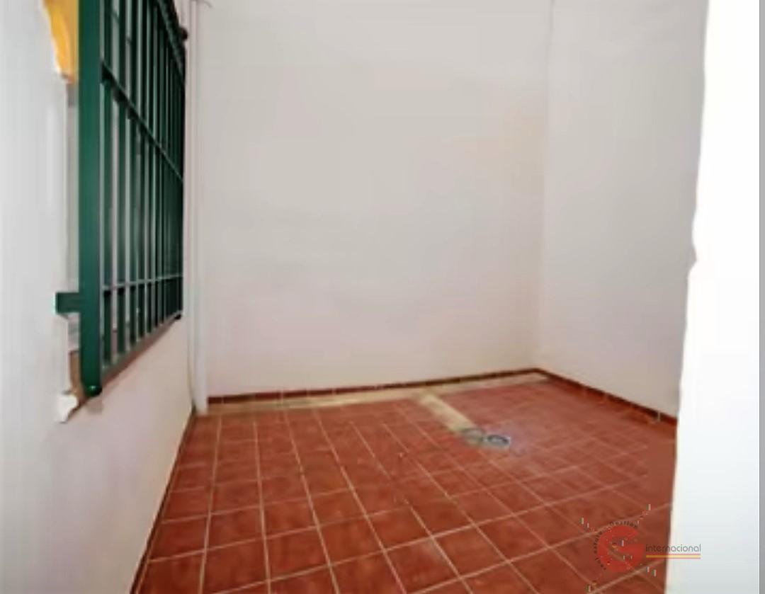 For sale of house in Gualchos