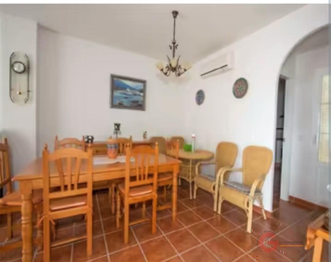 For sale of house in Gualchos