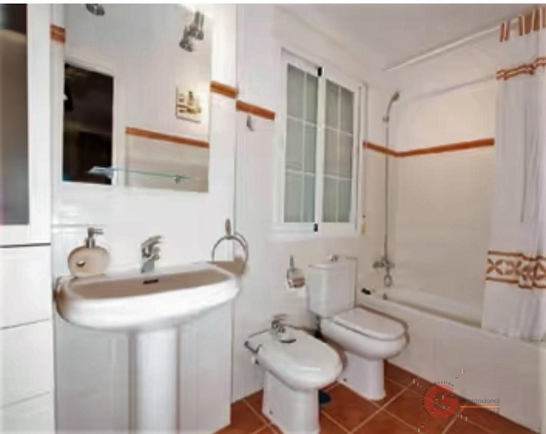 For sale of house in Gualchos