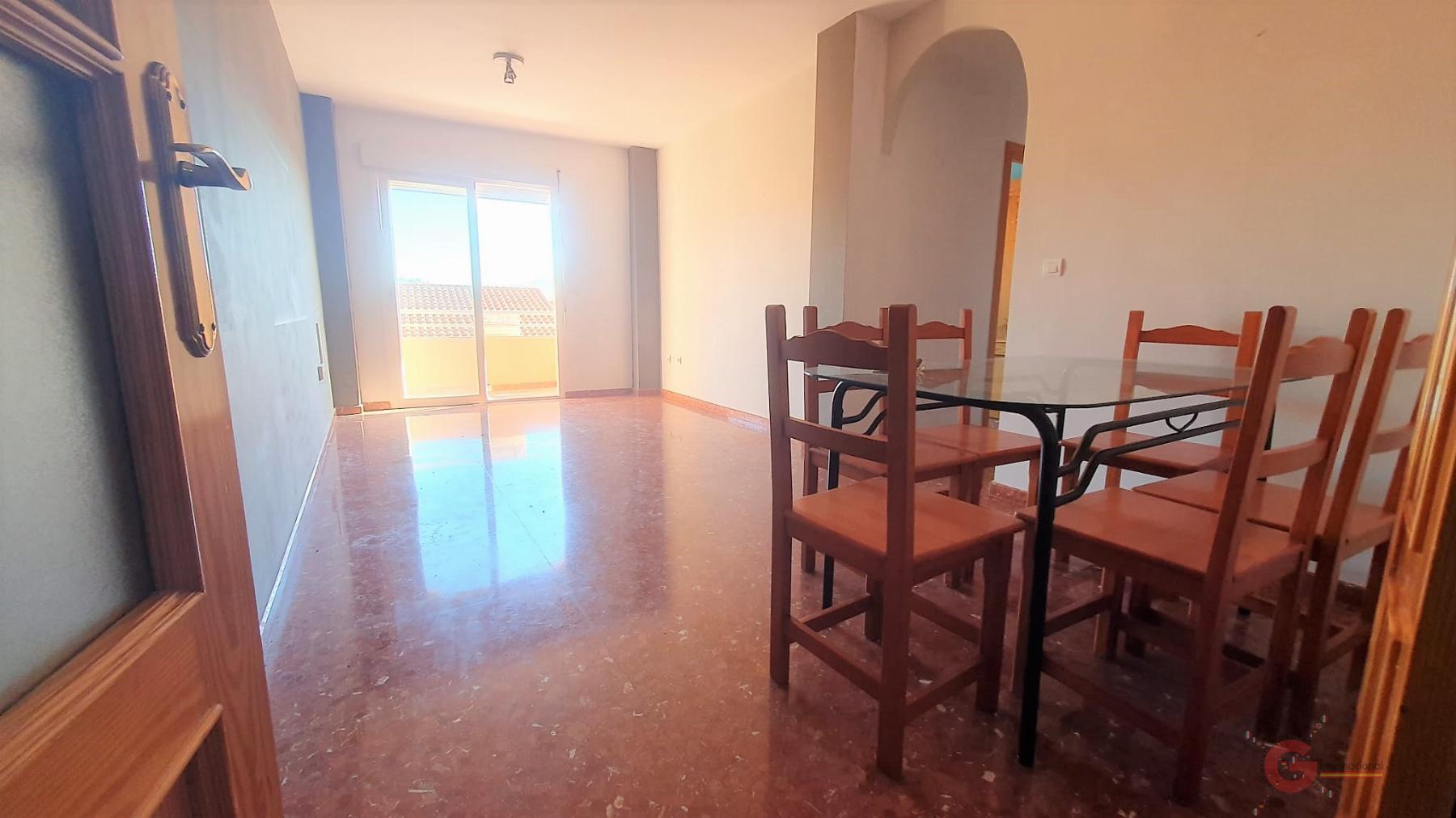 For sale of flat in Motril