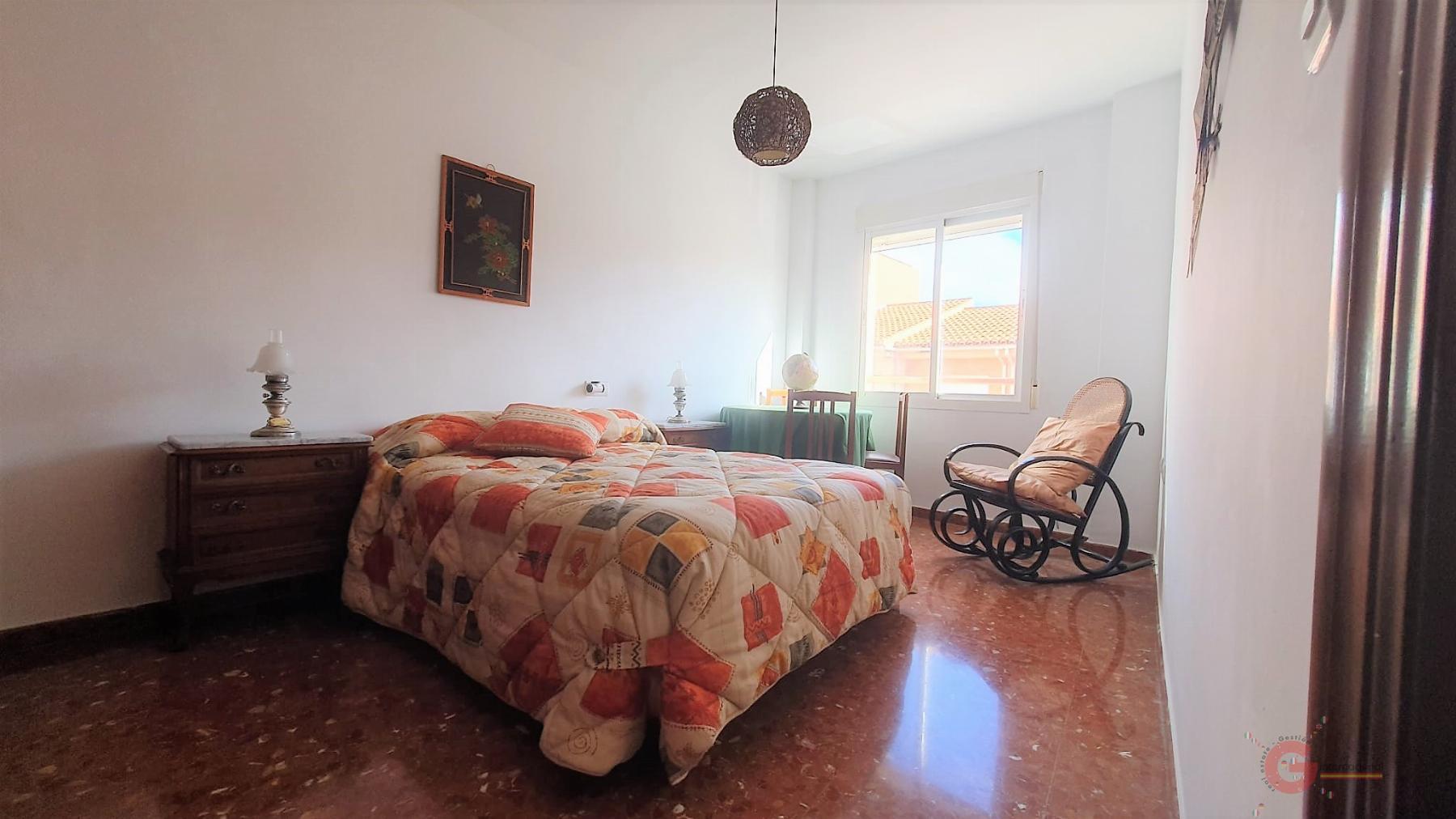 For sale of house in Motril
