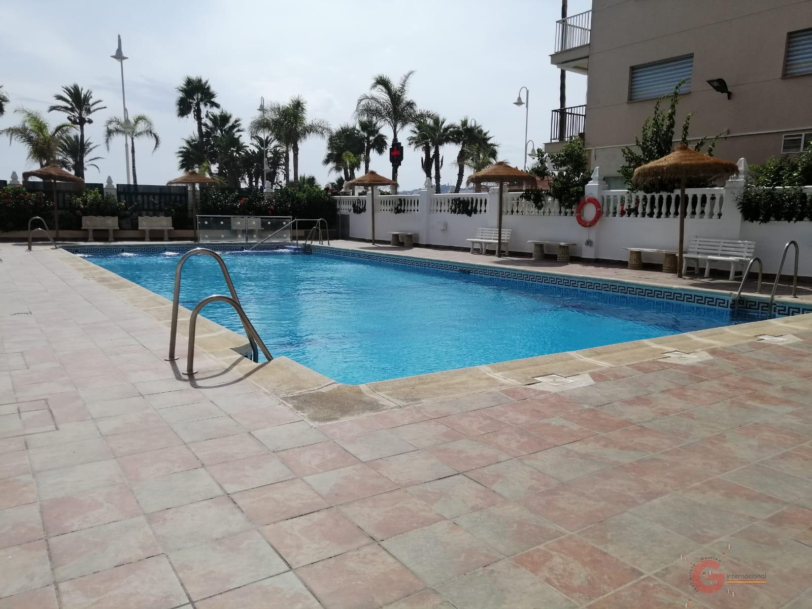 For sale of commercial in Almuñécar