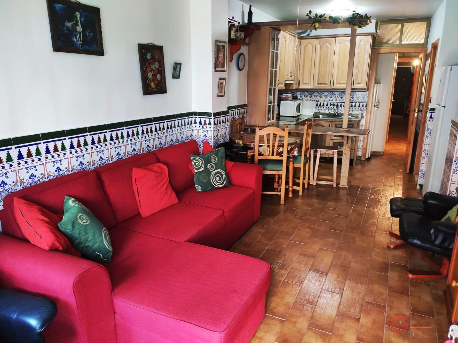 For sale of commercial in Almuñécar