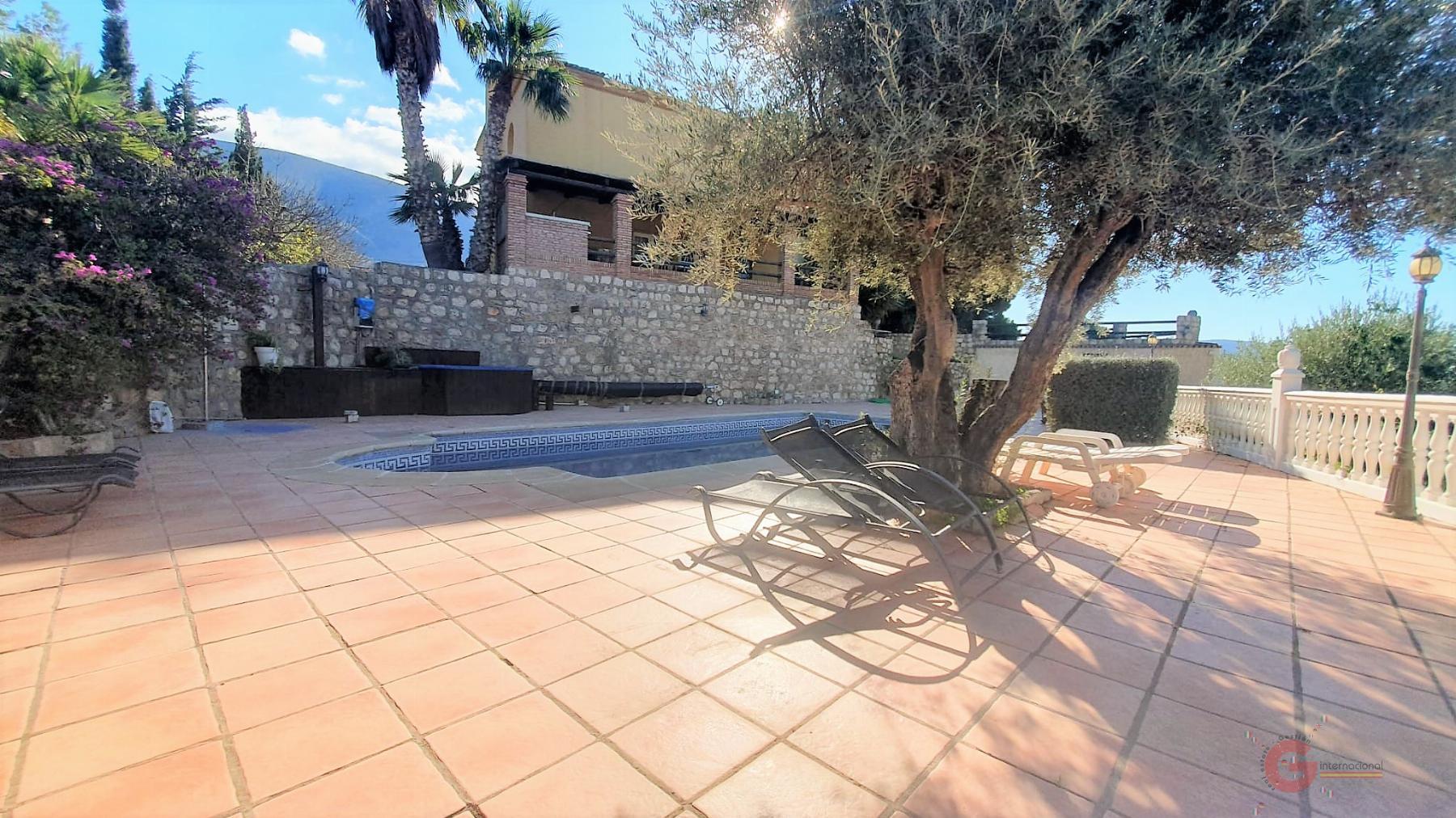 For sale of rural property in Vélez de Benaudalla