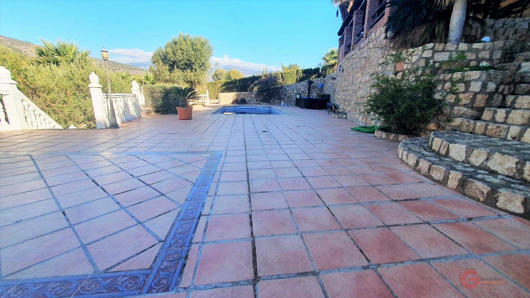 For sale of rural property in Vélez de Benaudalla