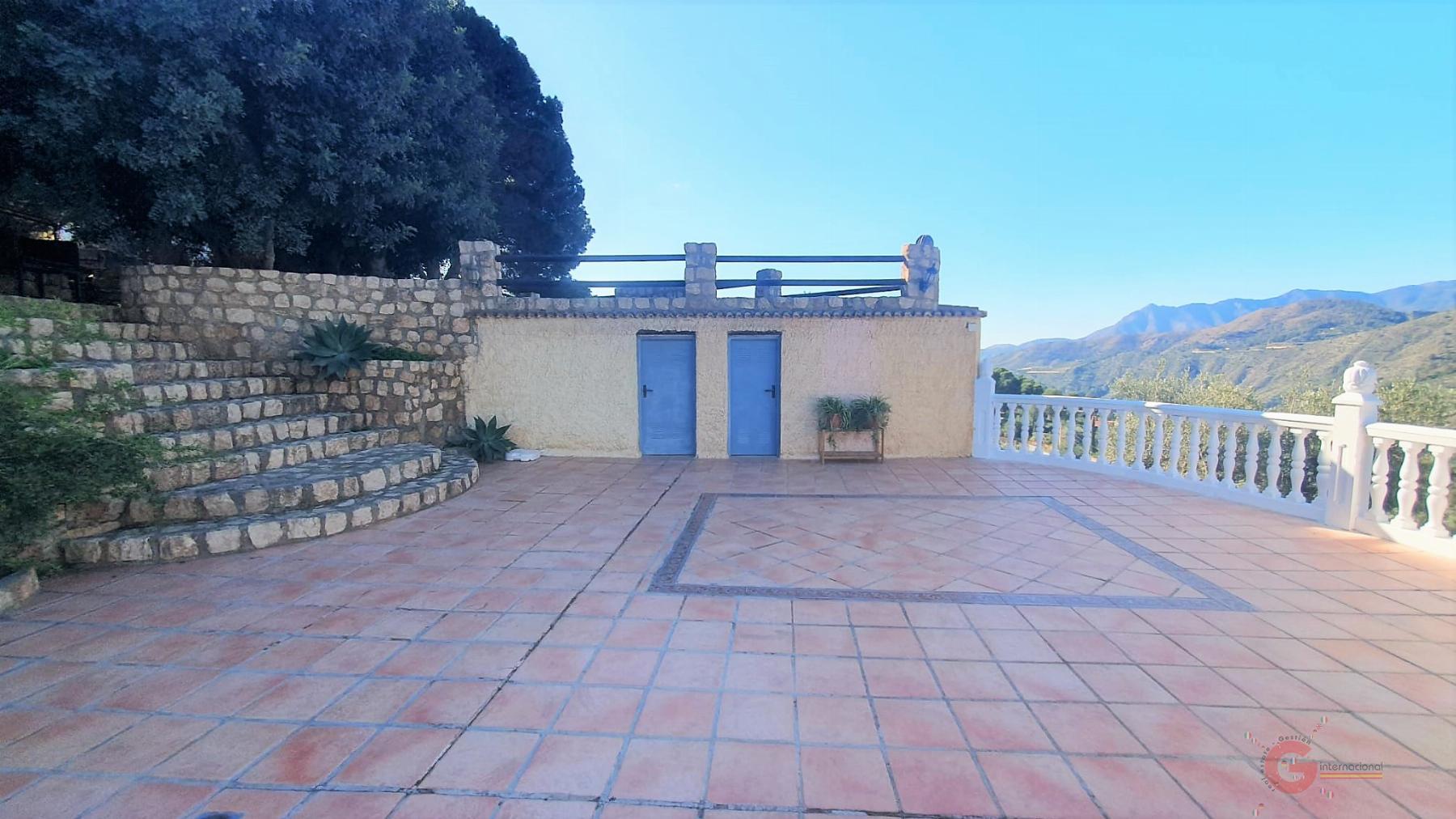 For sale of rural property in Vélez de Benaudalla