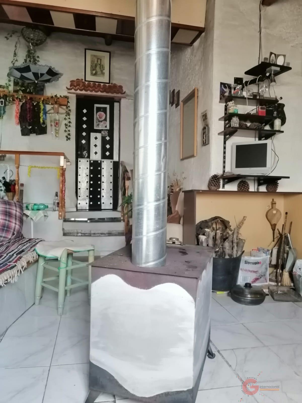 For sale of rural property in Illora