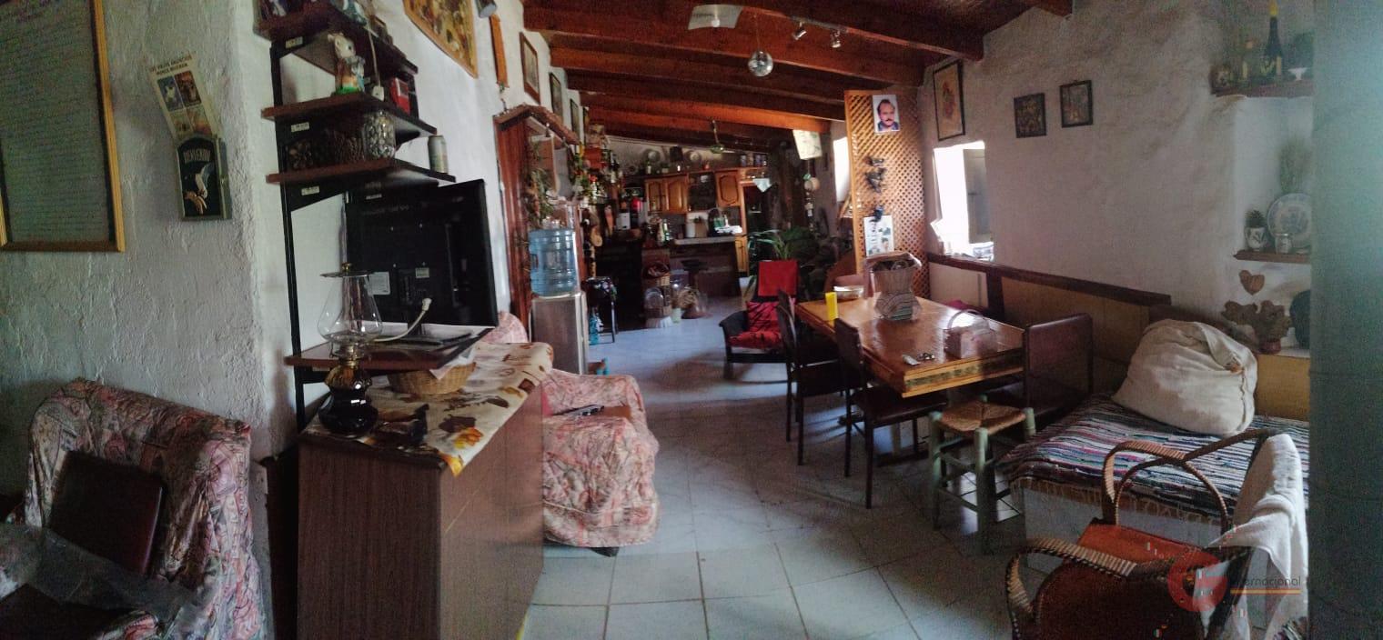 For sale of rural property in Illora