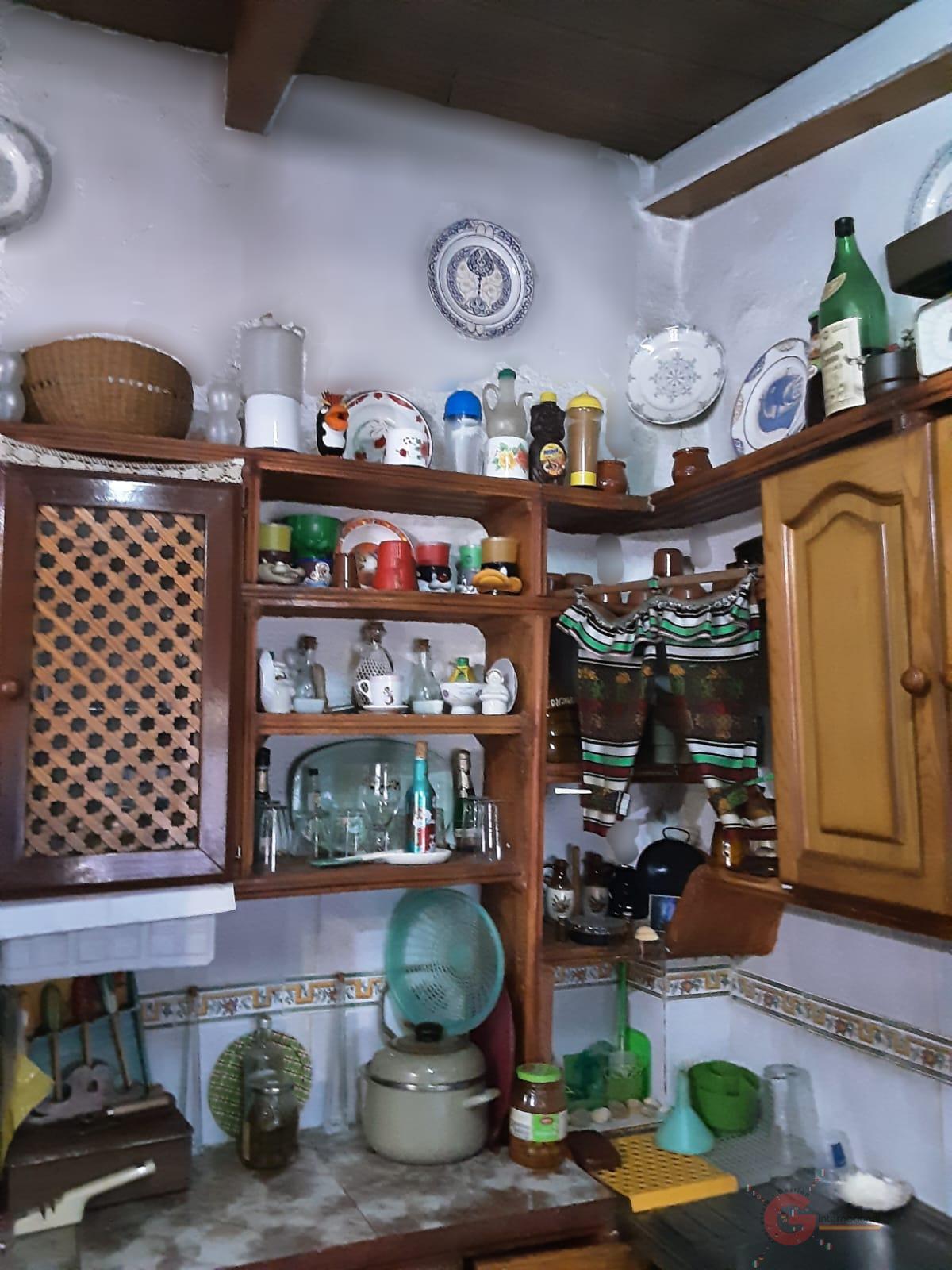 For sale of rural property in Illora